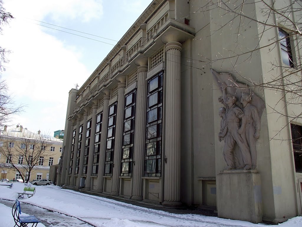 центральная тяговая подстанция т 3 московского метрополитена фото
