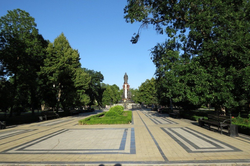 екатерининский сквер краснодар фото