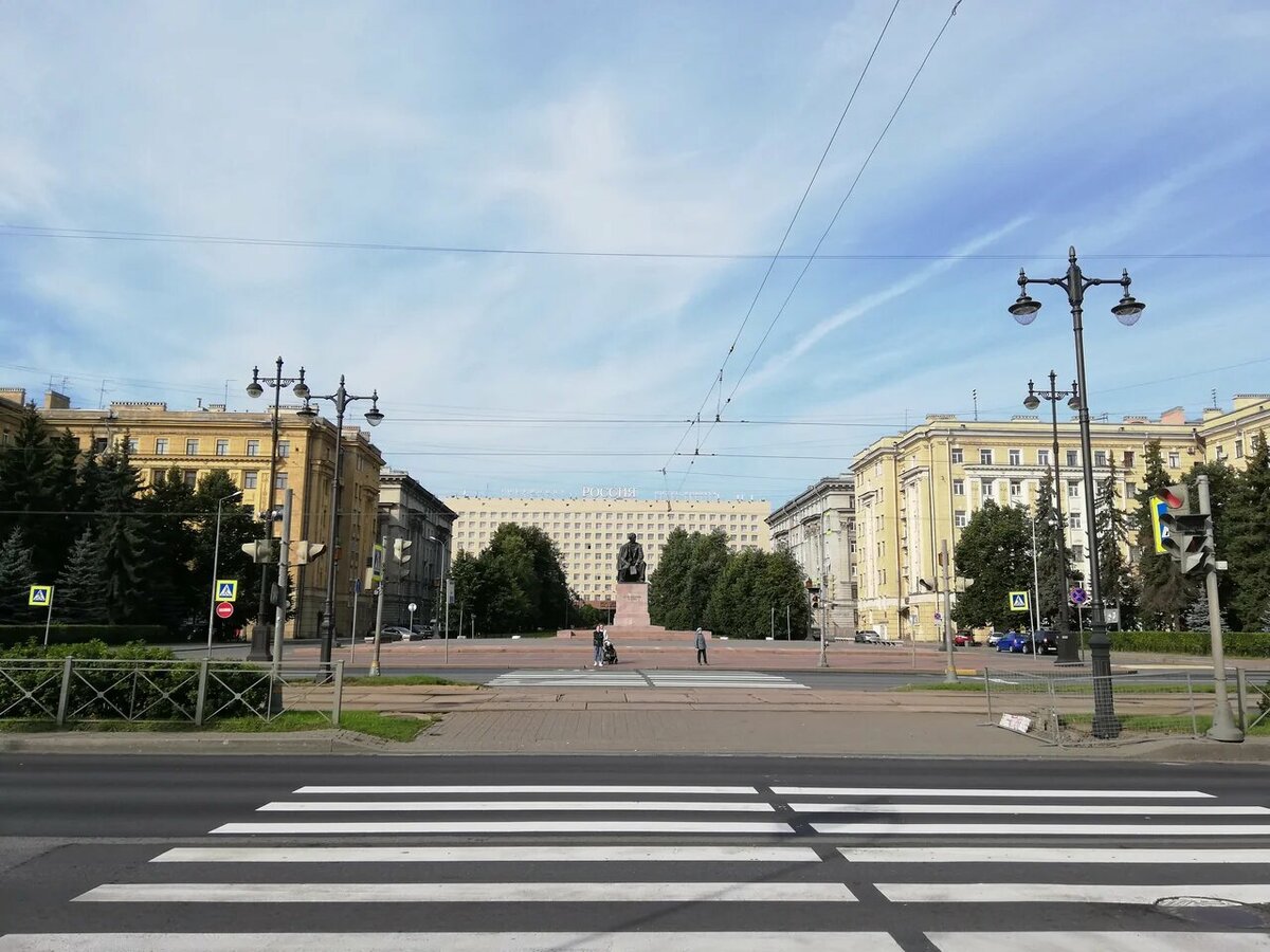санкт петербург московский проспект гостиница россия памятник фото