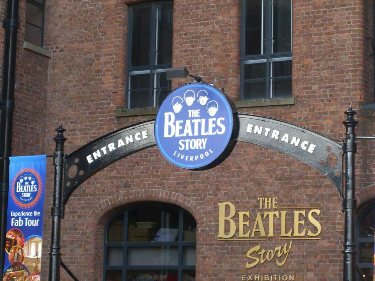 музей the beatles фото