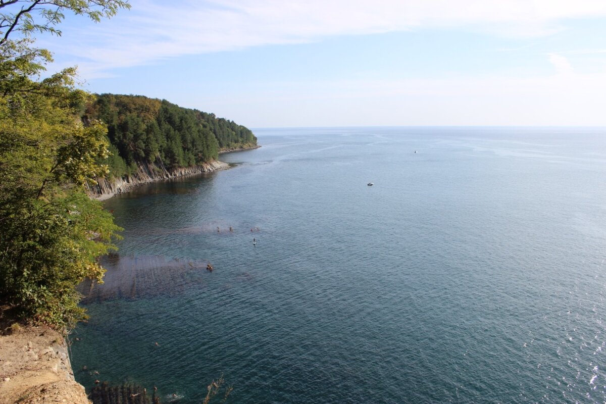 черное море бухта инал фото