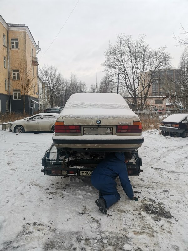 s600