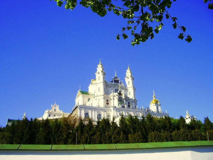 свято-успенская почаевская лавра фото