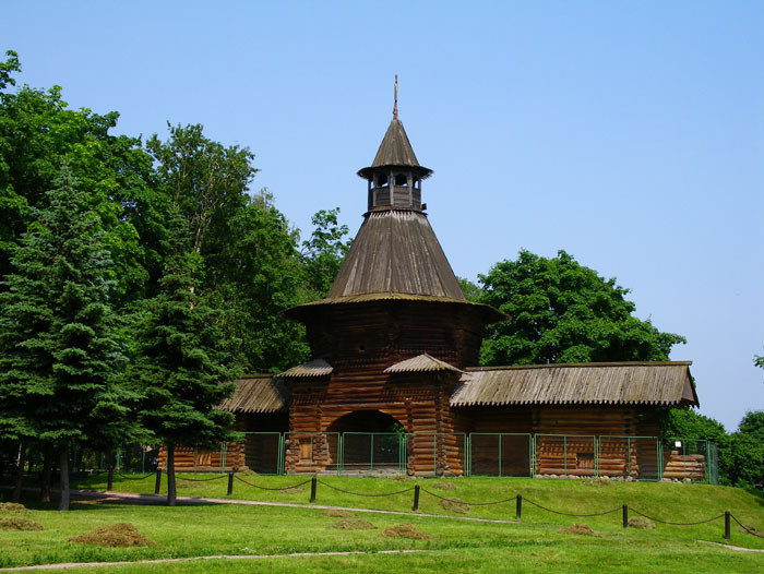 башня николо-корельского монастыря фото
