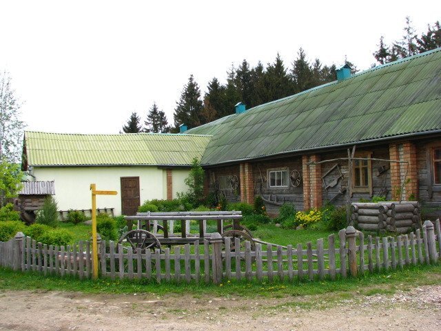 дом завозника, дудутки фото