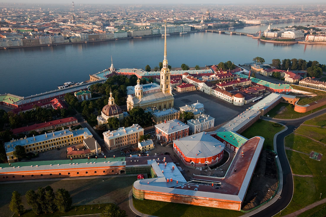 петропавловская крепость в санкт петербурге фото