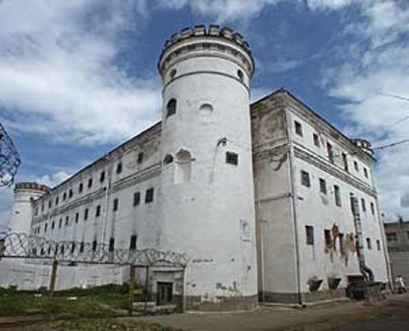 пищаловский замок в минске фото