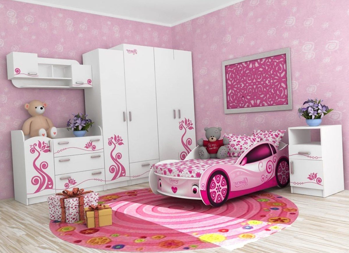 6Кровать-дом. Мебель для детской комнаты девочки может быть и элементом игры. С помощью несложного апгрейда двухэтажная кровать превращается в сказочный