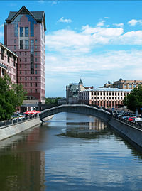 водоотводный канал в москве фото