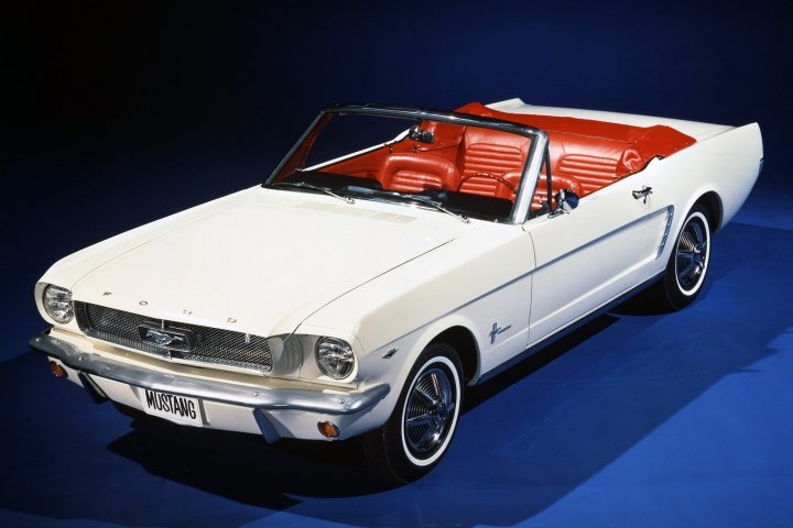 ford mustang фото