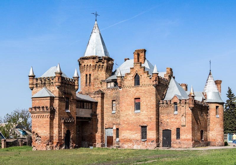 замок попова в васильевке фото