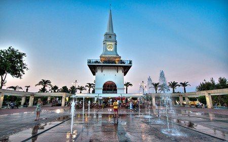часовая башня кемер фото