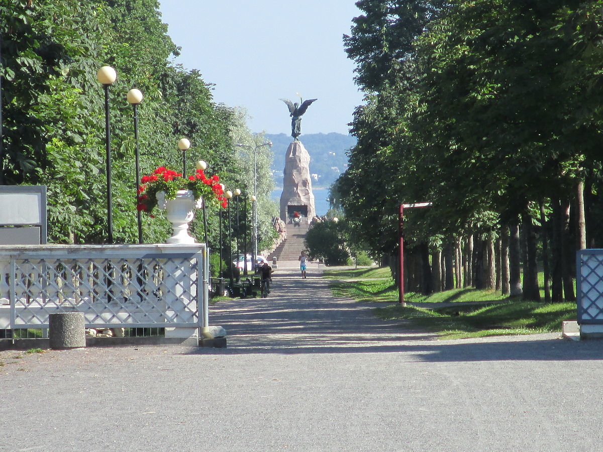 таллин русалка кадриорг фото