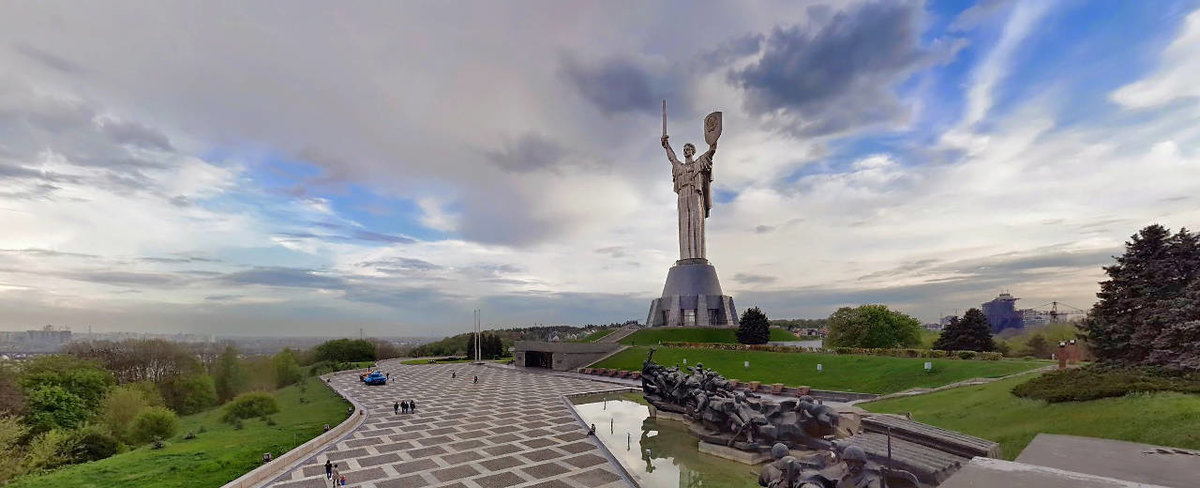 родина мать в киеве фото
