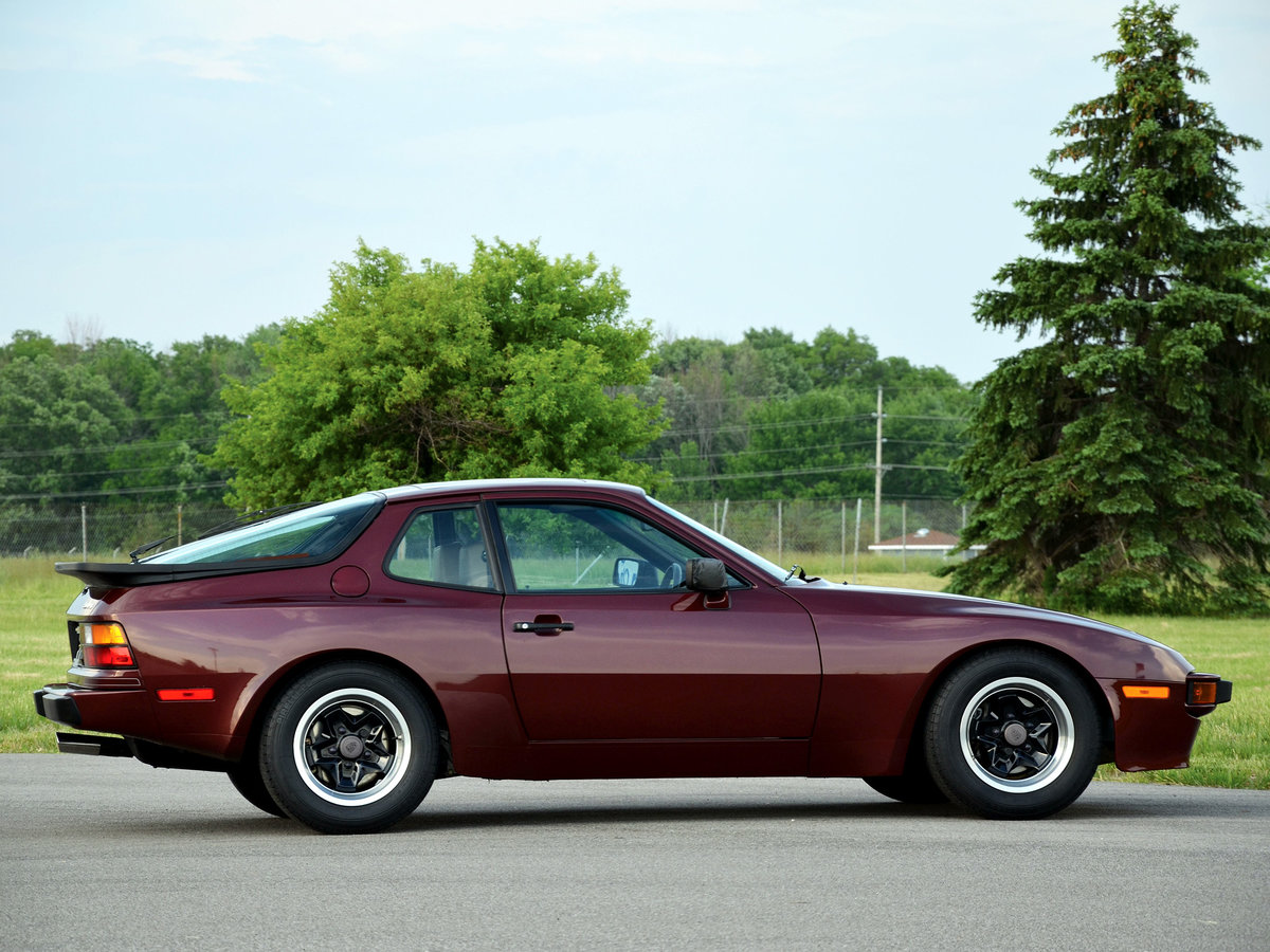 porsche 944 фото