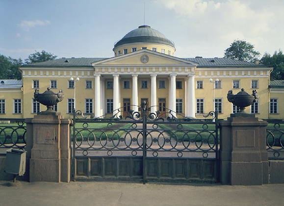 таврический дворец в петербурге классицизм фото
