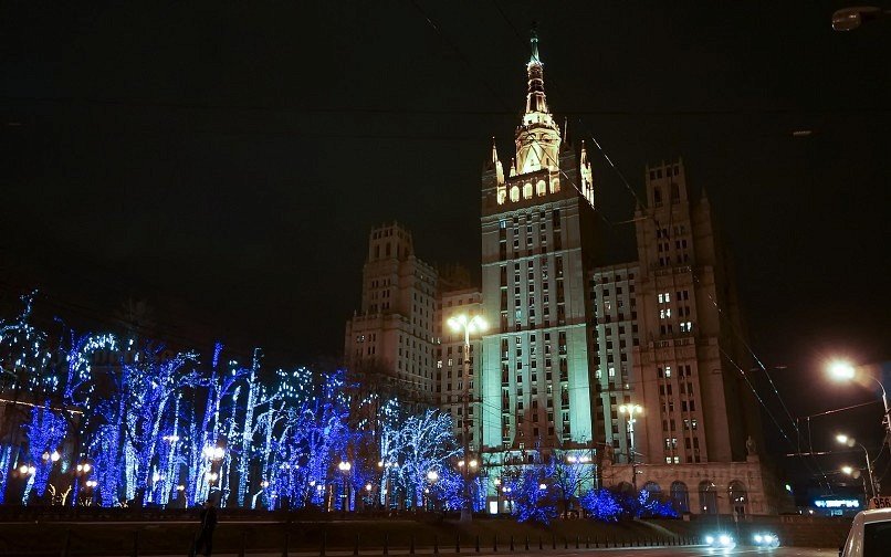 высотка на баррикадной москва фото