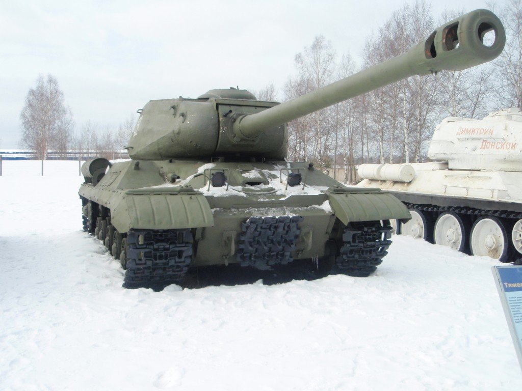 танк иосиф сталин 2 фото
