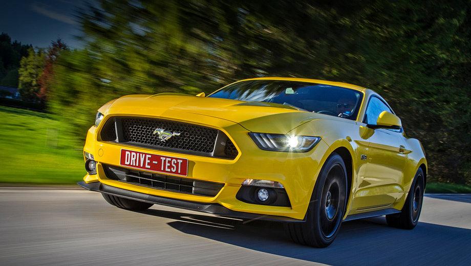 ford mustang фото