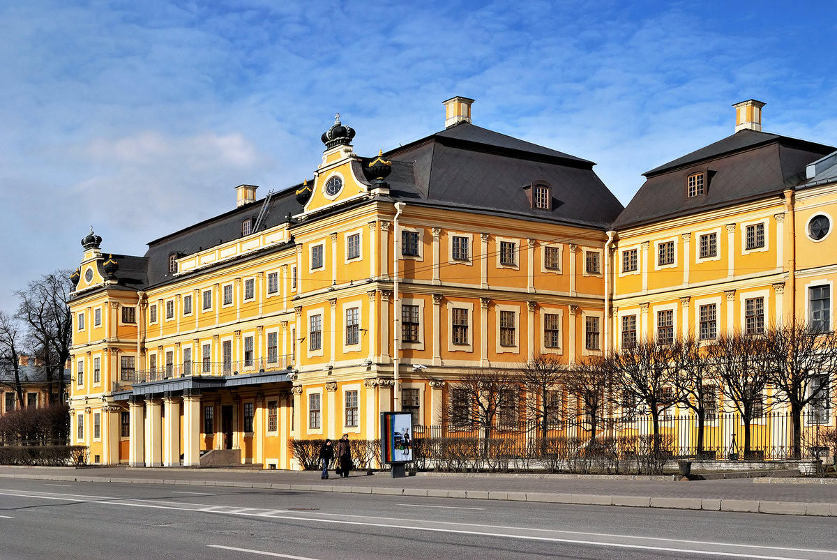 дворец меншикова в санкт петербурге фото