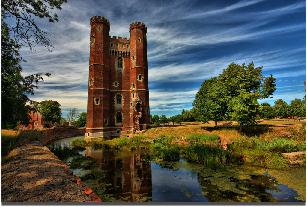 tattershall castle фото