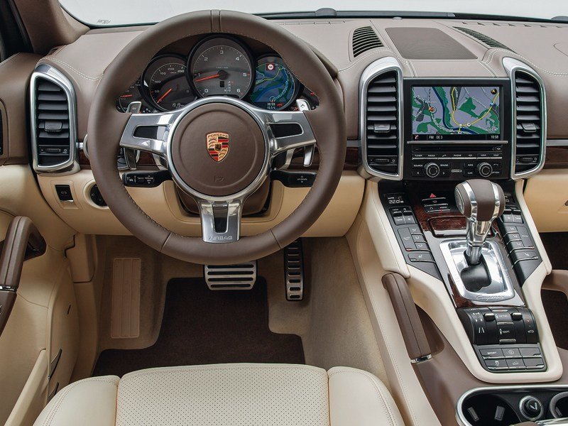 Porsche cayenne amplifier removal