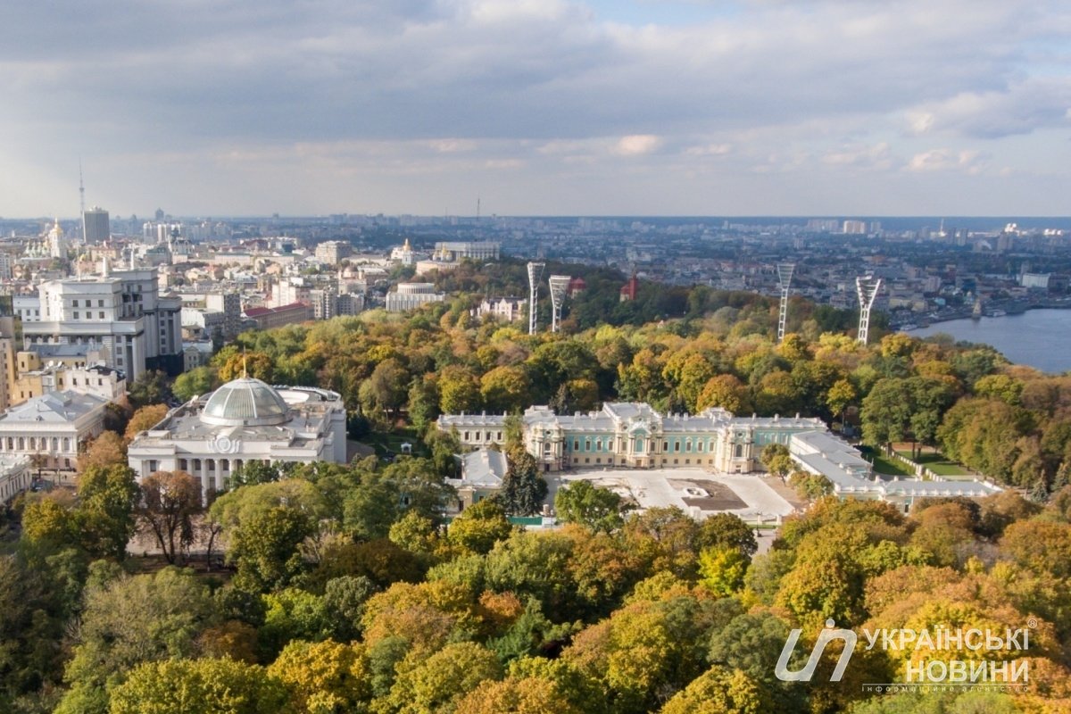 здание рады в киеве фото
