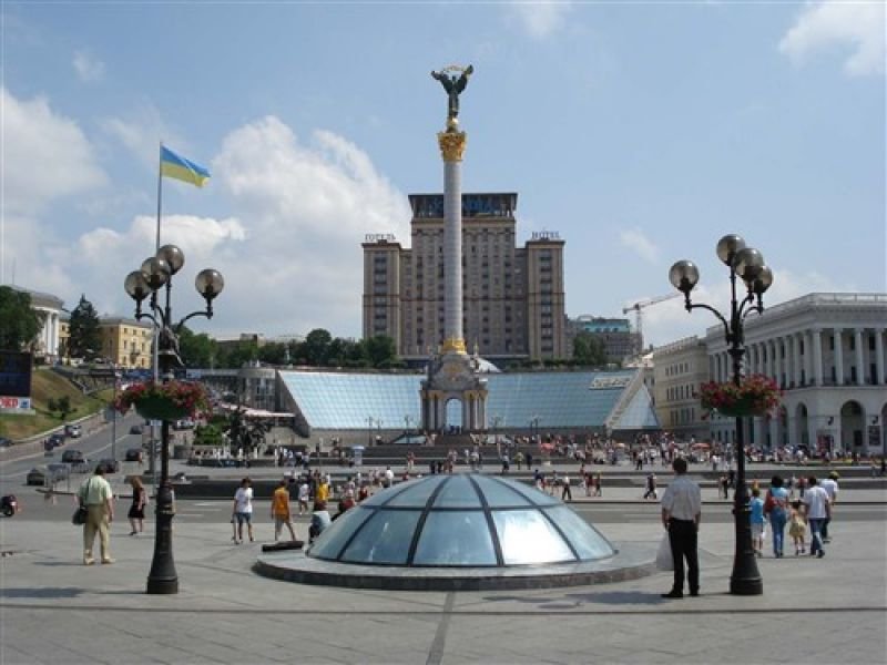площадь в киеве фото