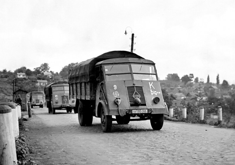грузовик renault ahn фото