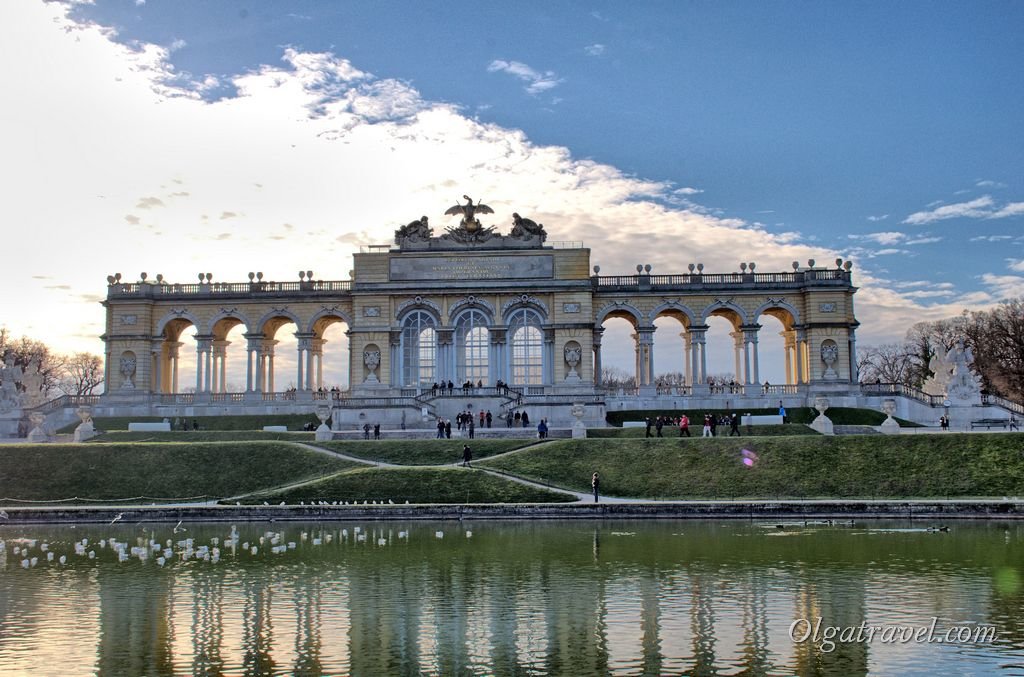дворец шенбрунн фото