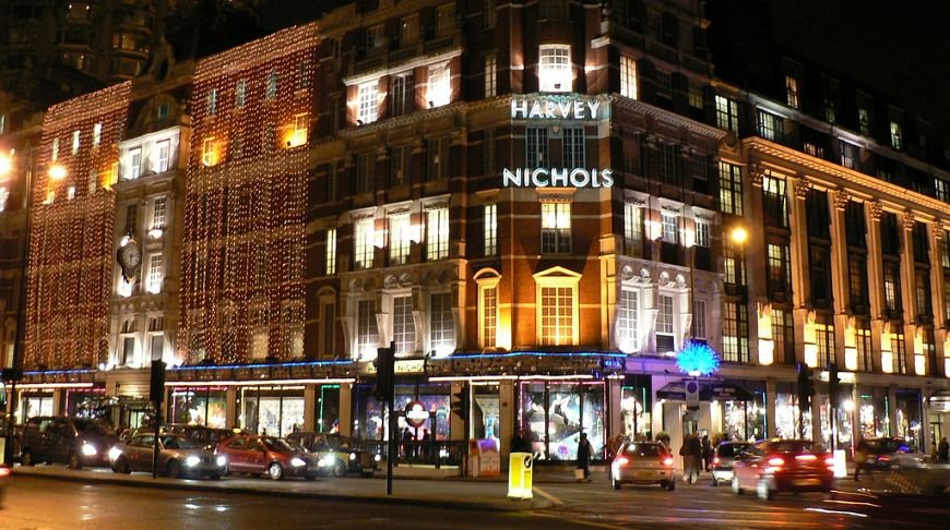 harvey nichols knightsbridge фото