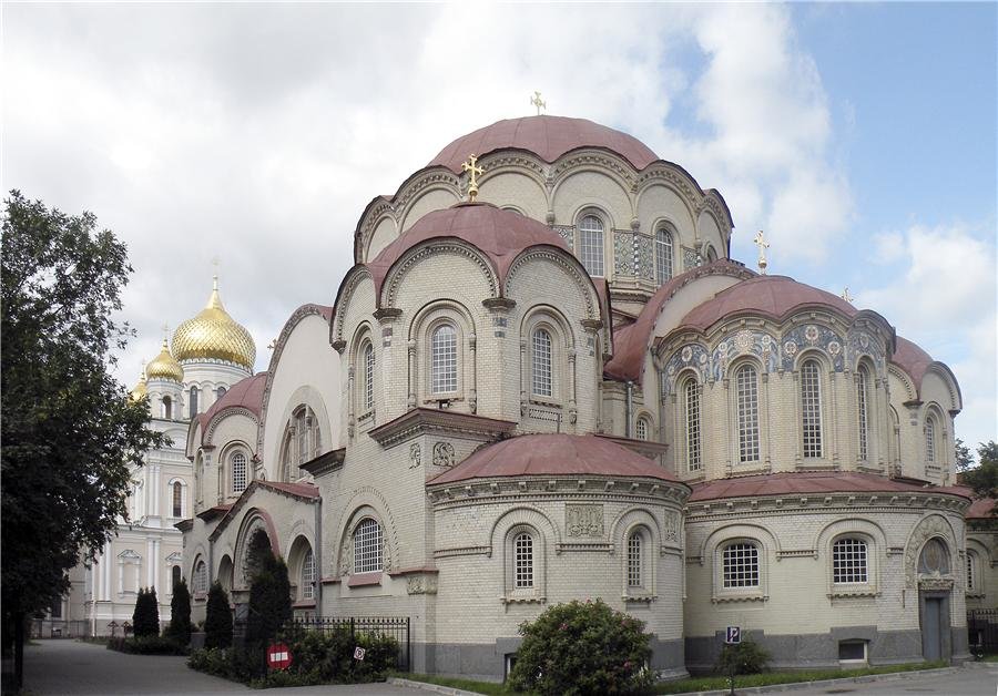 воскресенский новодевичий монастырь фото