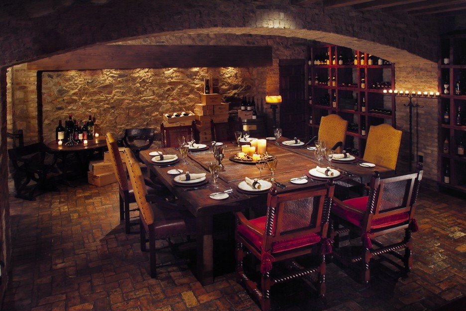 underground cellar фото
