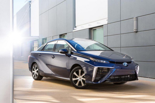 toyota mirai фото