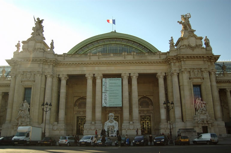 grand palais в париже фото