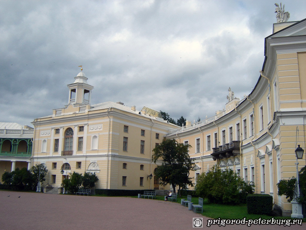 павловский дворец в санкт петербурге фото