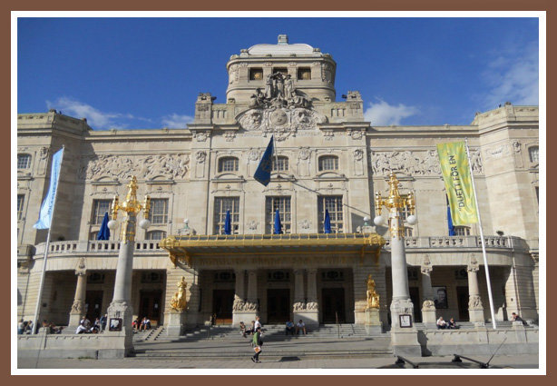 королевский драматический театр стокгольм фото