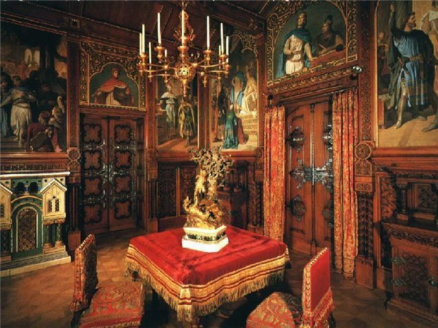 замок нойшванштайн германия фото