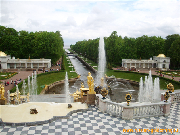 фонтан петергоф фото
