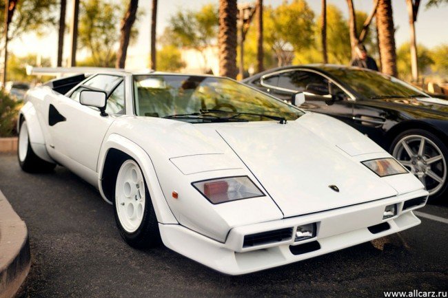 lamborghini countach фото