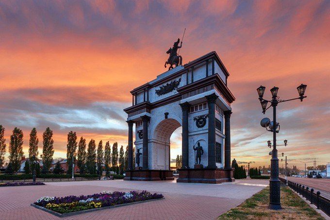 триумфальная арка курск фото