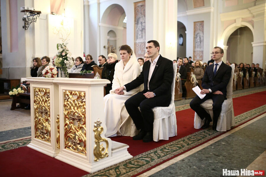 венчание в католической церкви фото