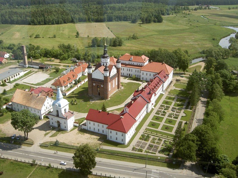 белоруссия жировичи монастырь фото