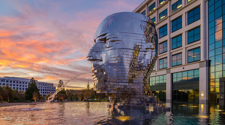 скульптура-фонтан metalmorphosis, сша фото