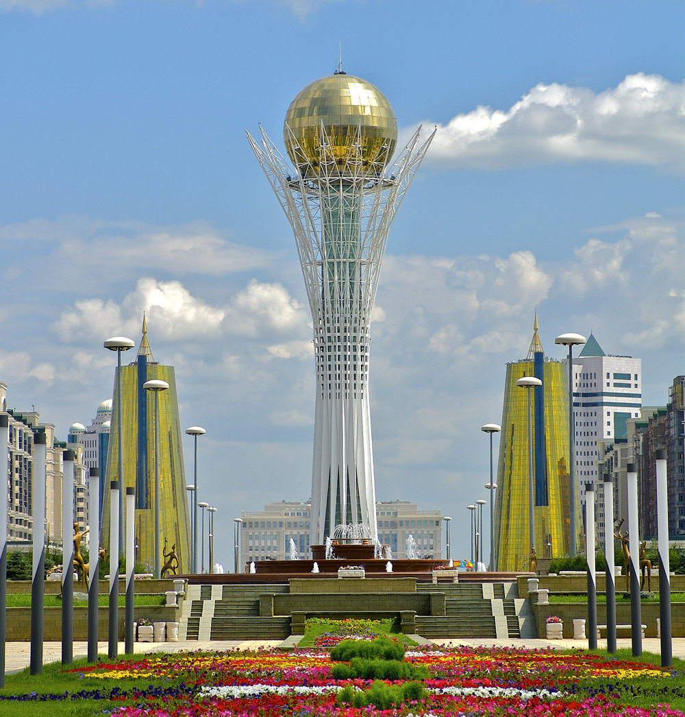 монумент астана байтерек фото