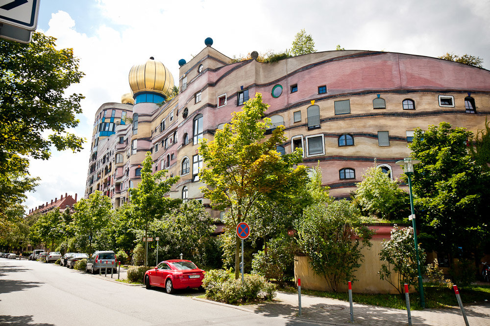 жилой комплекс «лесная спираль» (waldspirale), дармштадт (германия) фото