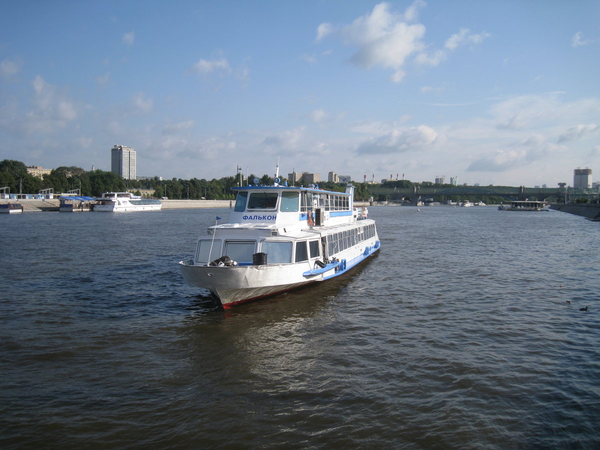 на теплоходе фото