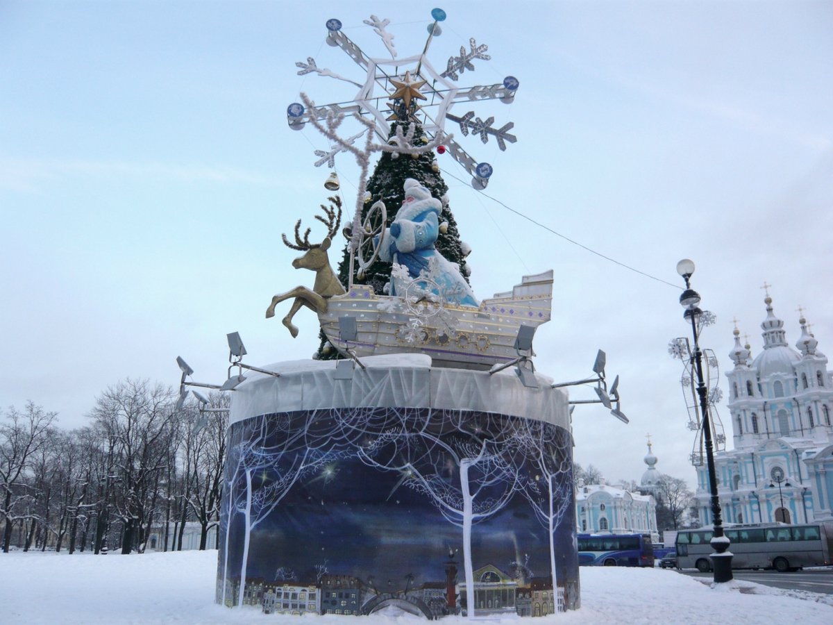 ледяной городок в екатеринбурге 2019 фото
