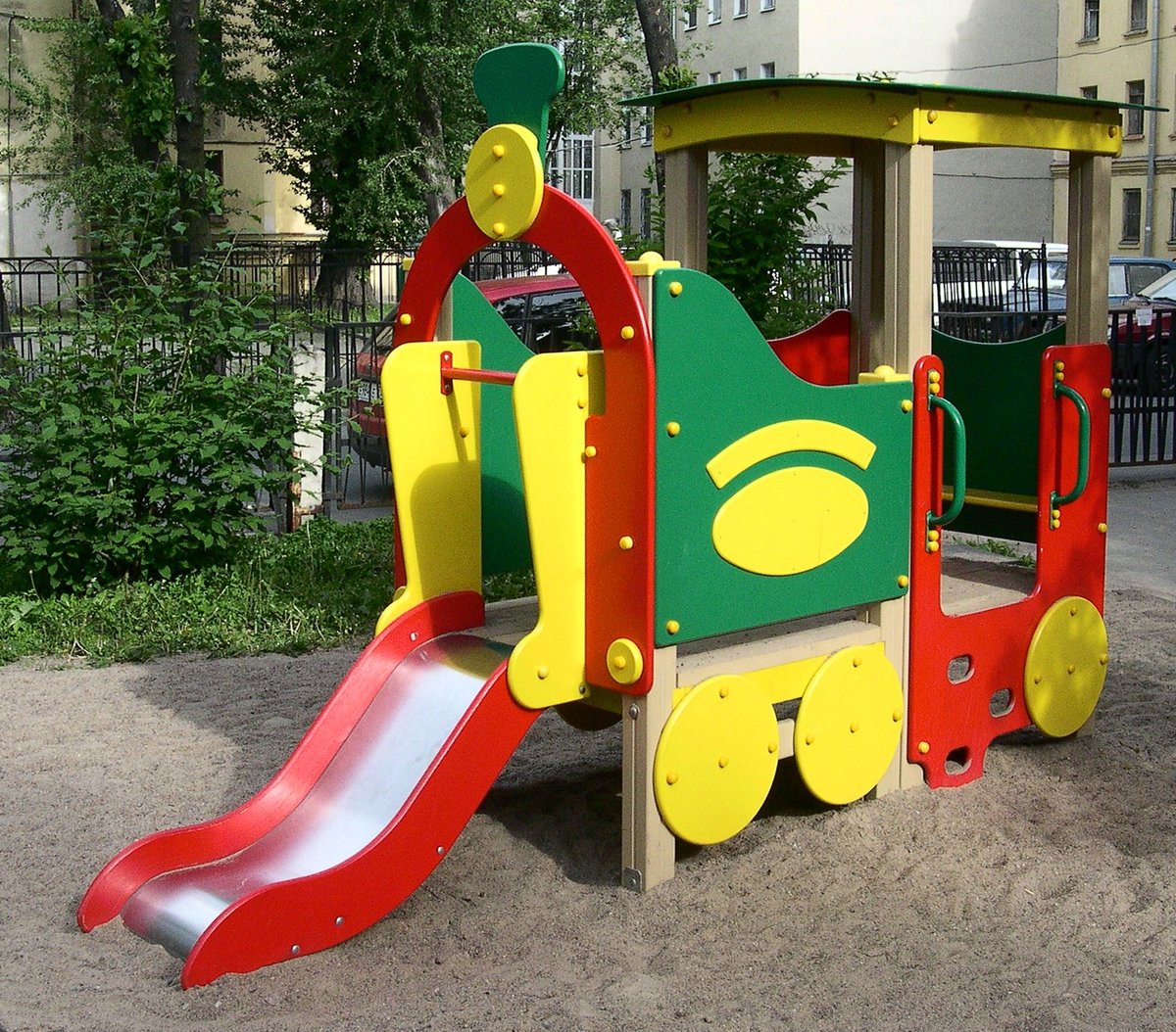 игровая площадка паровозик фото