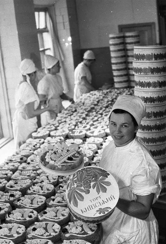 торт киевский ссср 1970 фото